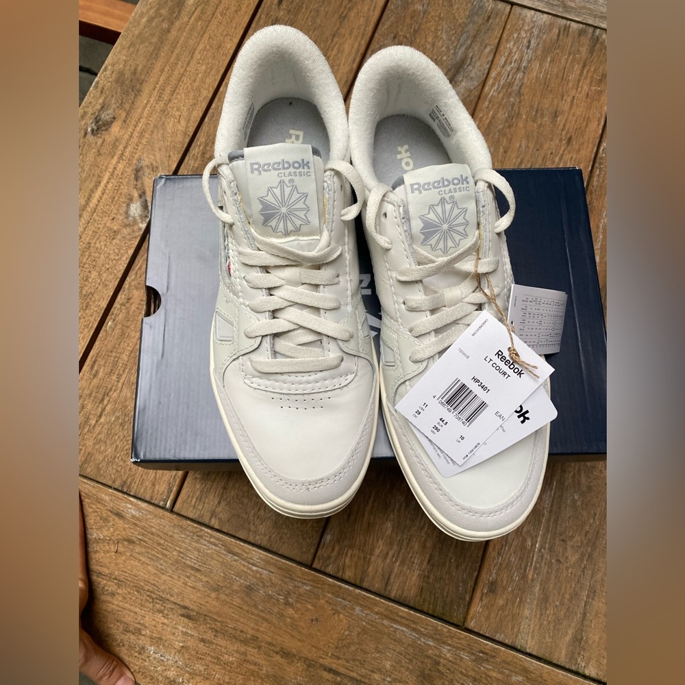 NWT Reebok LT Court Mens // US 11 // chalk pure grey and cold grey